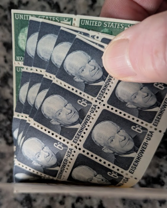 US Stamps  Cutting Errors Eisenhower Booklet 6 Cent + 1 cent Jefferson Unused