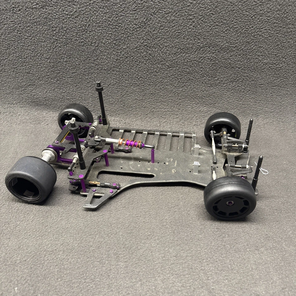 Trinity Switchblade 10 Oval Pan Car Graphite Purple Anodized 1/10 RC Car On-Road - Image 2 of 4