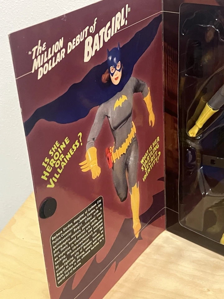 Figura de acción Batgirl 13 pulgadas de lujo en caja nueva DC Comics Batman Amricons 🔥 Foto 4 de 4