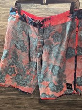 Oakley Men's Transducer Hawaiian Floral Print Boardshorts Size 32