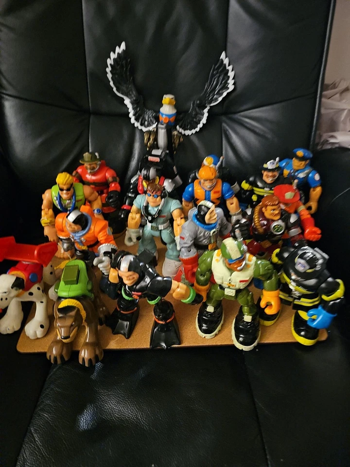 Vtg Fisher Price Rescue Heroes Mattel Lot Action Figures Lot Of 18 EUC AS IS  - Image 2 of 4