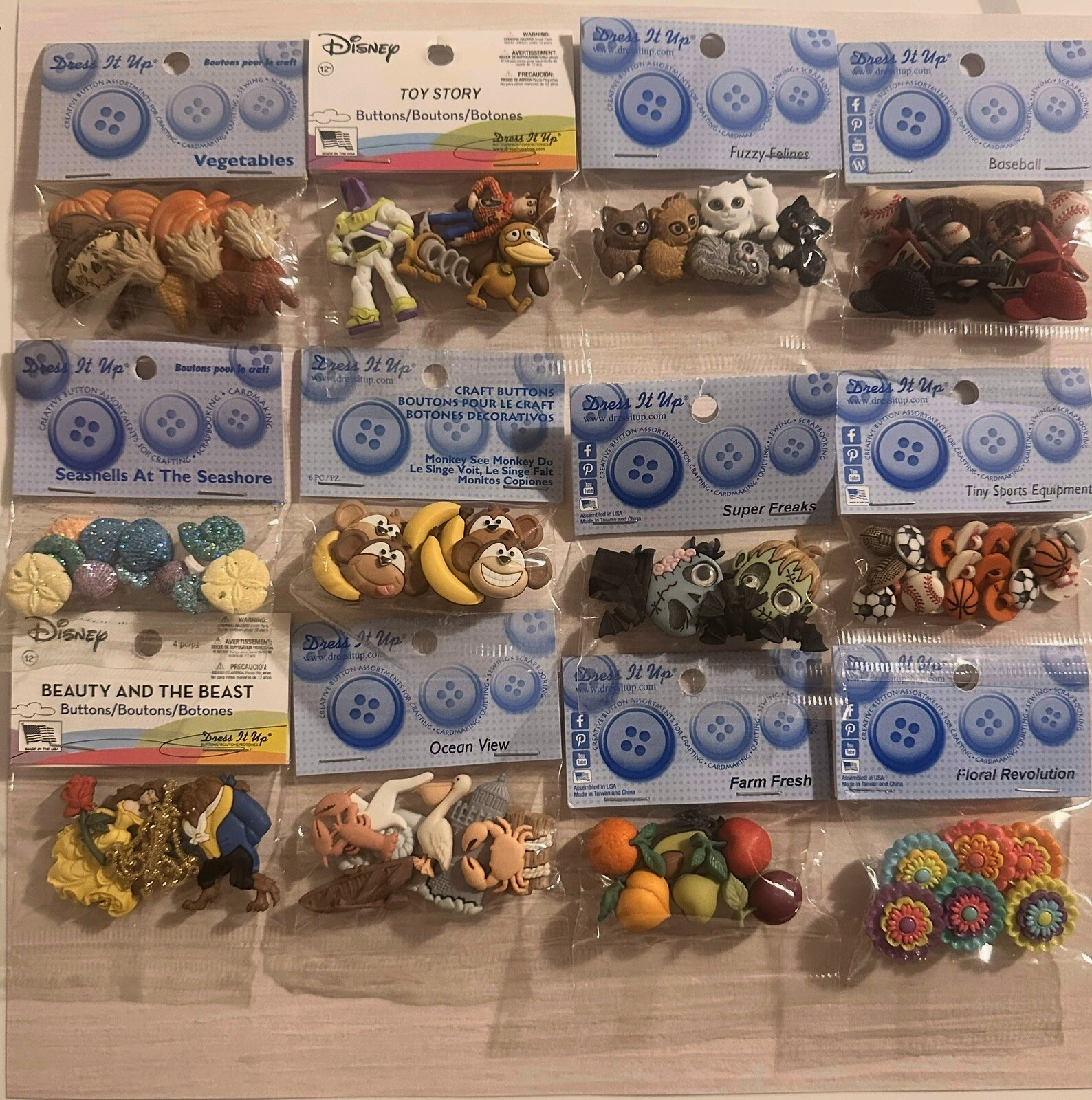 Dress It Up Embellishments Buttons Mixed Lot Of 12 Disney, Sports, Cat, Mixed #2
