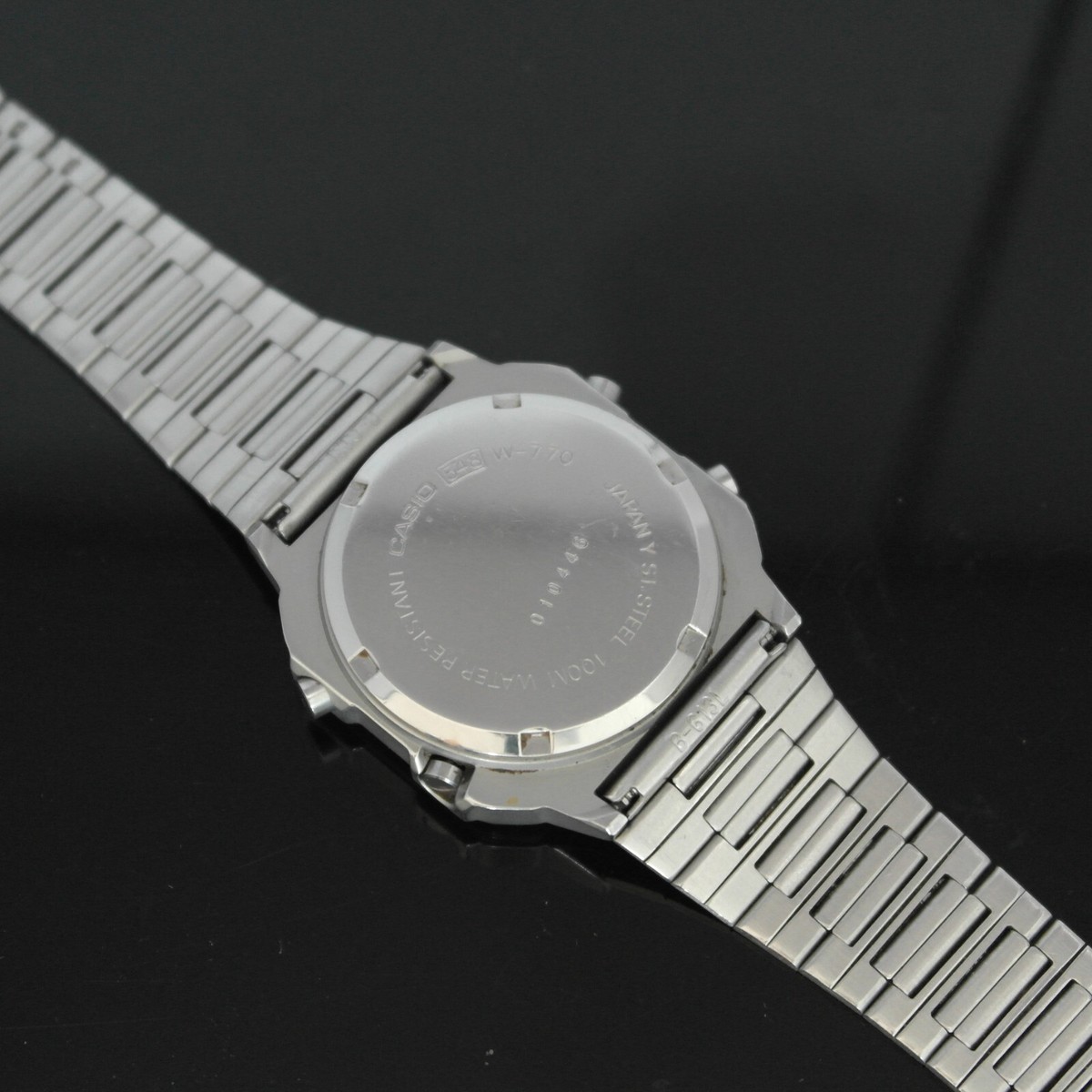 VINTAGE CASIO W-770 MODULE 548 1985 Men's Watch Original Bracelet