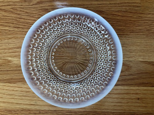 Set Of 4 Anchor Hocking Hobnail Moonstone Opalescent 8.5" Dinner Plates - Picture 3 of 5