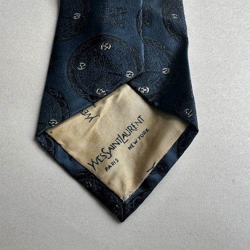 Vintage Yves St Laurent Tie Silk Blue Medallion Pattern - Picture 7 of 8