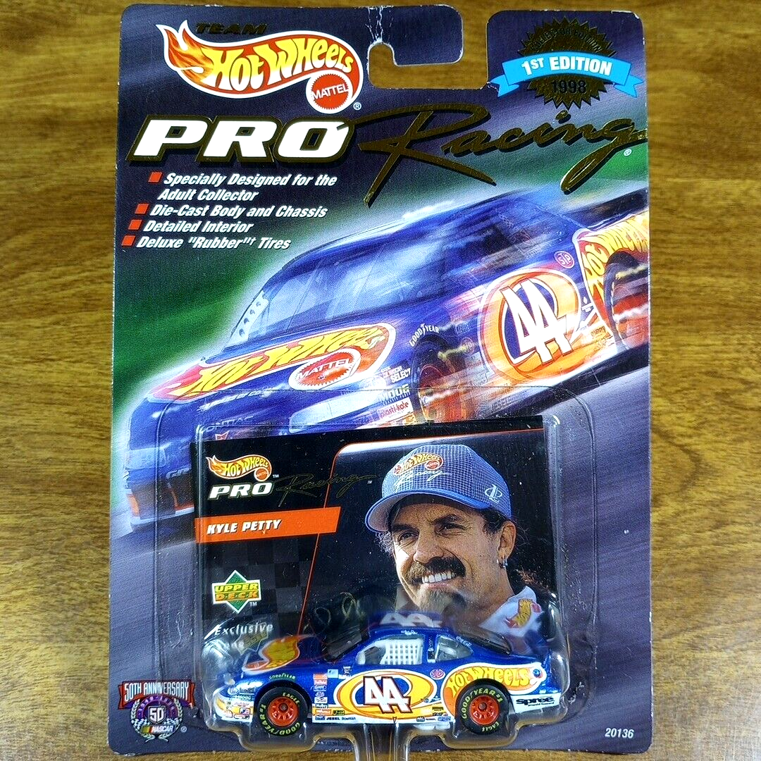 Hot Wheels Vintage Pro Racing 1998 1st Edition Pontiac Grand