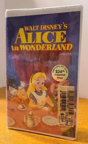 New 1951 Factory Sealed Walt Disney's Classic Alice In Wonderland Clamshell VHS - 第 1/8 張圖片