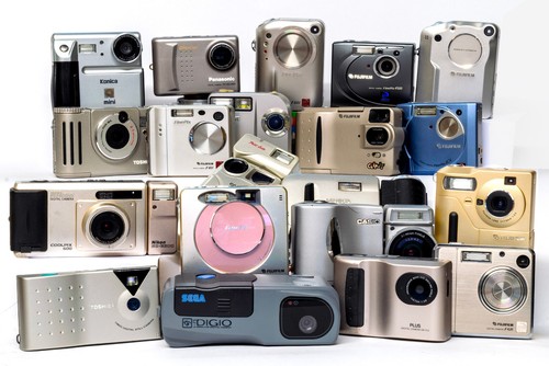 Lot of 20 digital cameras Nikon Fuji Sega Casio Toshiba Panasonic Minolta Konica - Picture 2 of 2