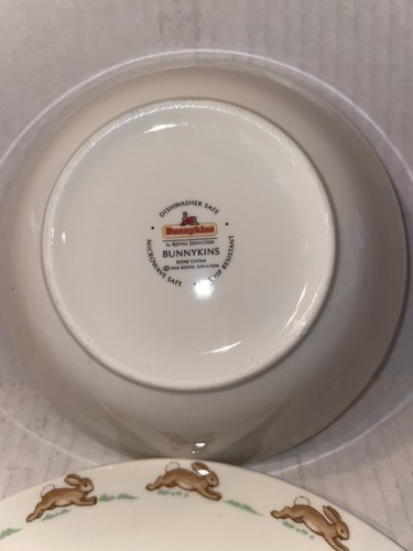 Vintage Lot of 2 ~ BUNNYKINS~ Royal Doulton Bowl/Plate Cute Set! - Picture 3 of 6