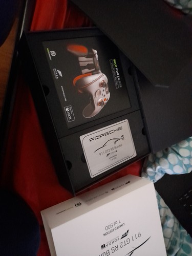 Scuf Forza Motorsports 7 Porsche 911 Collectors edition bundle 1 of 500 - Picture 5 of 7
