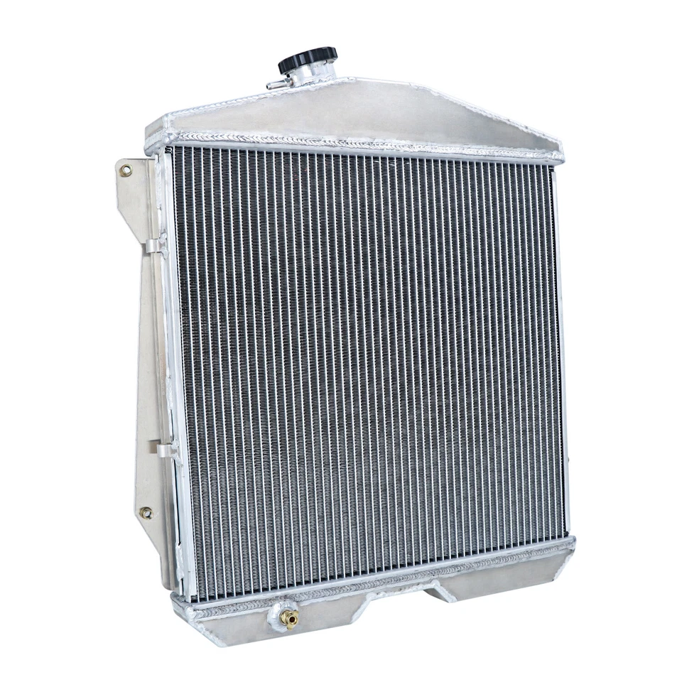 4 Row Radiator fit 1943-1948 Chevrolet Fleetline/FleetMaster/Stylemaster L6 Foto 2 de 4