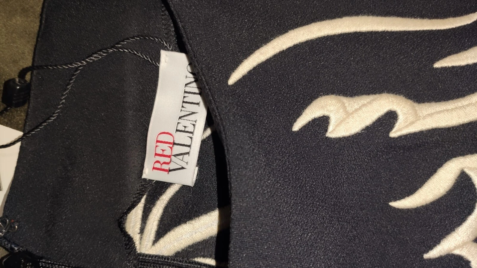 Abito ricamato ali nero ROSSO Valentino taglia EU42