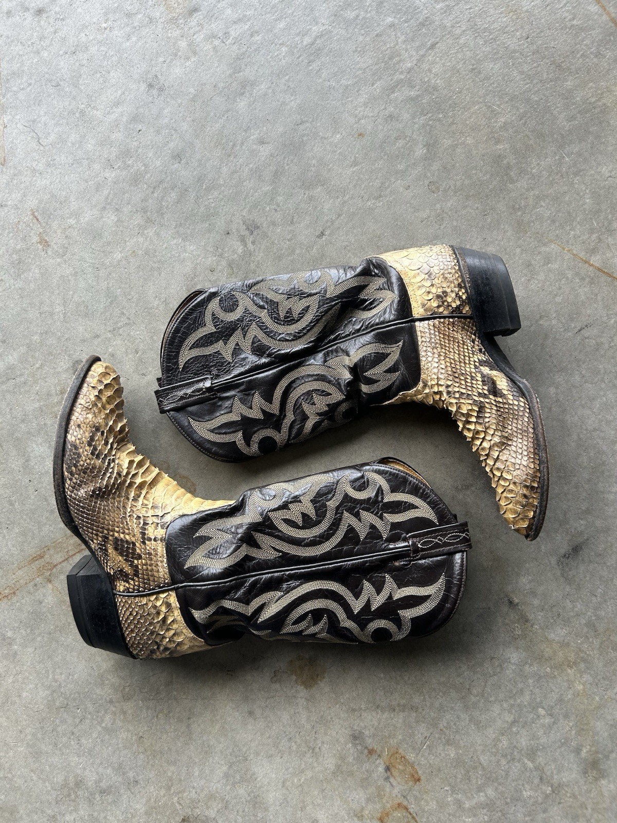 Vintage Tony Lama Boots Mens 8D Snakeskin Rodeo Cowboy Western Style 8114