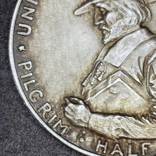 1920 D 50c Pilgrim Tercentenary Mayflower Commemorative Silver Half Dollar - Picture 13 of 24