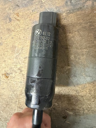 BMW Waschpumpe Scheinwerfer – 7217792