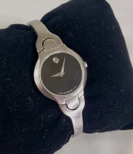 MOVADO Kara Swiss Made Women's Watch Model 84 A1 1846 Water Resistant Sapphire 