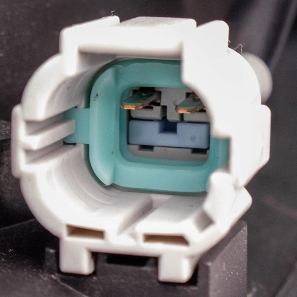 Dual Radiator & Condenser Cooling Fan Assembly for Subaru Impreza - Image 2 of 4