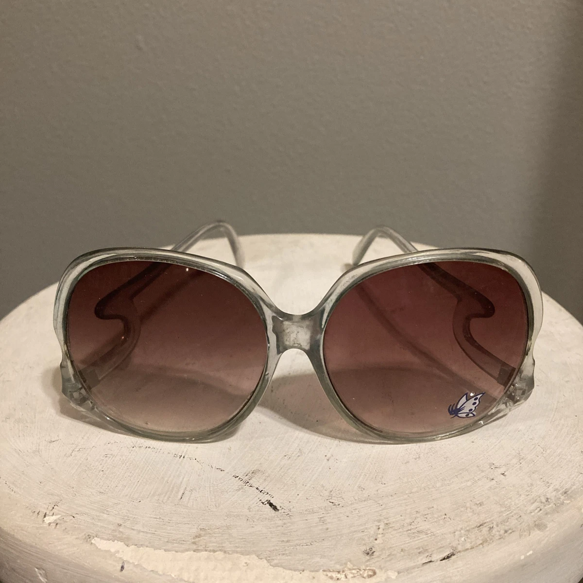 Clear 1960s Vintage Sunglasses for sale | eBay display picture 3