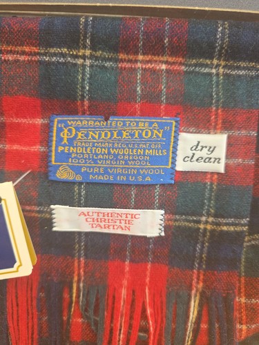 Sciarpa Vintage Pendelton 100% Lana Vergine Autentica Confezione Regalo Originale Plaid Rosso Nuova con etichette - Foto 2 di 8