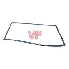 MITSUBISHI FUSO Canter 7C15 2013 - Guarnizione in gomma parabrezza N/A