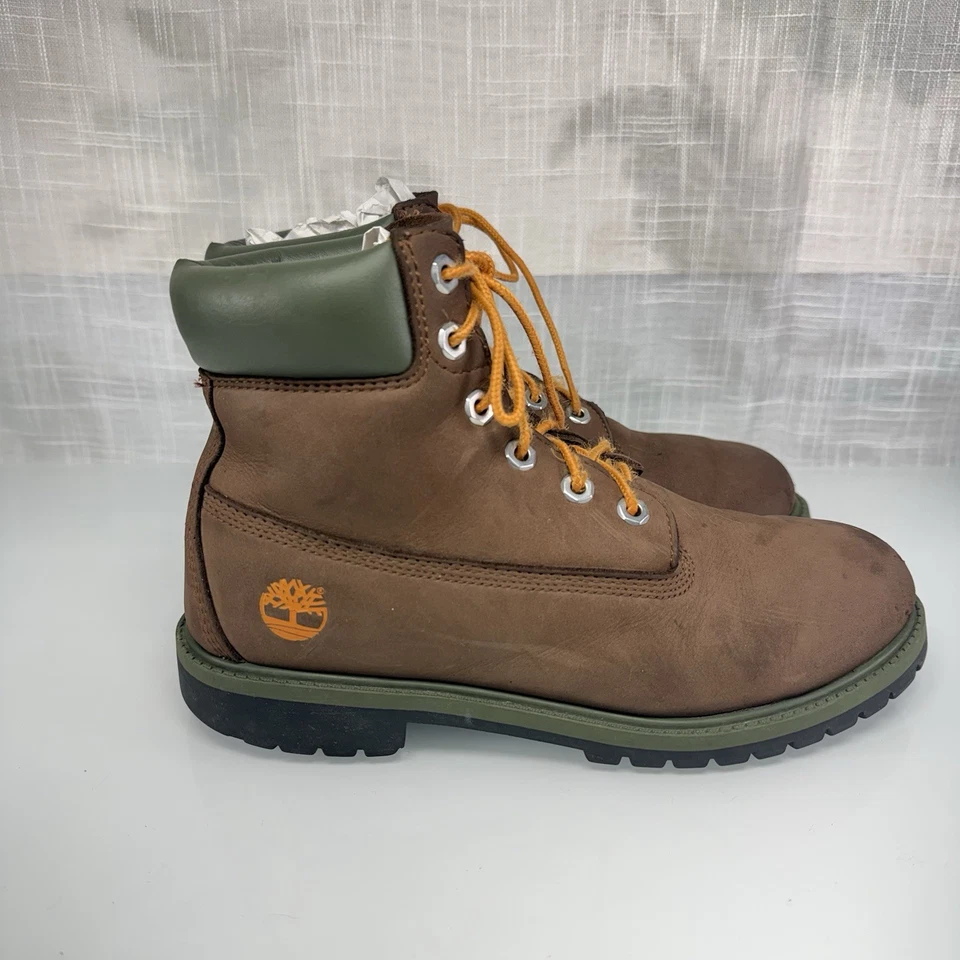 Timberland 6” Botas de Carne y Brócoli Marrón/Verde 7 Usadas en Excelente Condición Gorpcore Ropa de Trabajo Campo Foto 3 de 4