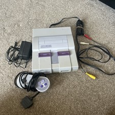 Nintendo SNES Super Console + Controller Cables SNS-001 NTSC USA plus 5 games
