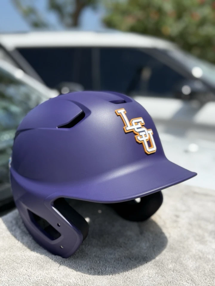 CASCO DE BATEO DE BÉISBOL LSU TIGERS CWS PERSONALIZADO EASTON NUEVO Foto 2 de 4