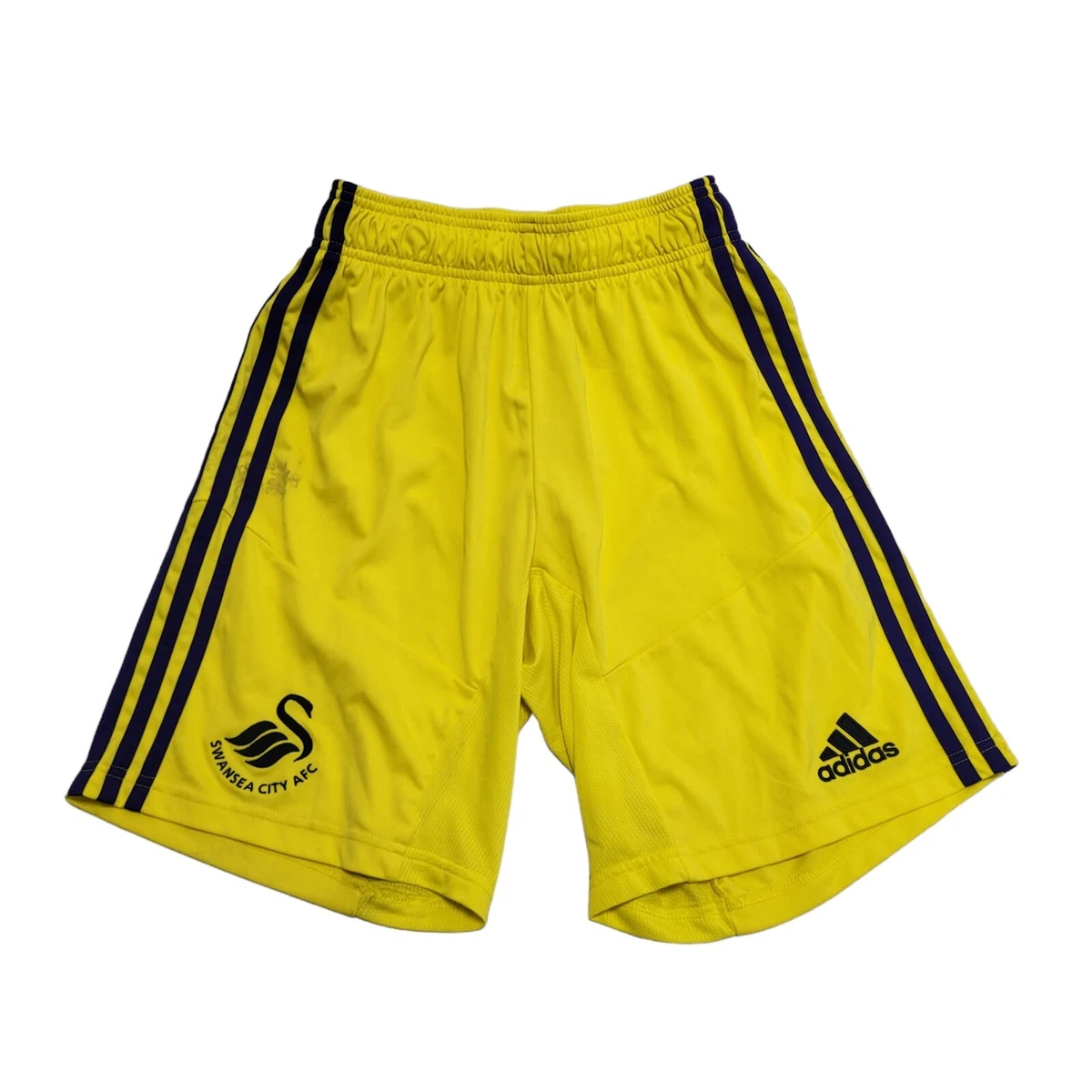 adidas shorts no pockets