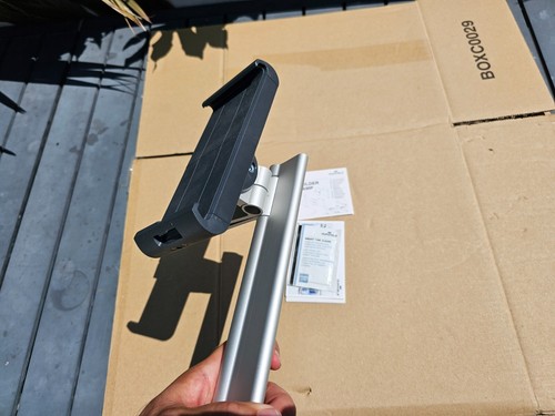 Support Tablette en Aluminium Durable iPad Lit Table Pince | Verrouillable & Rotatif - Photo 13/15