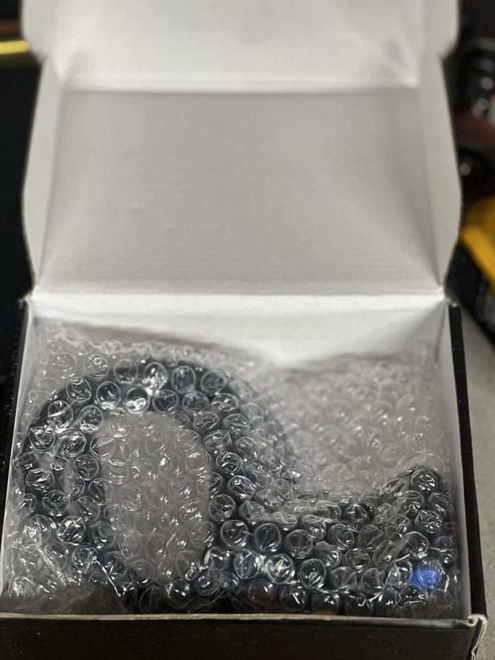 2016 - 2019 YAMAHA YZF R1 - R1M LEFT HANDLE BAR SWITCH WRS - Image 4 of 4