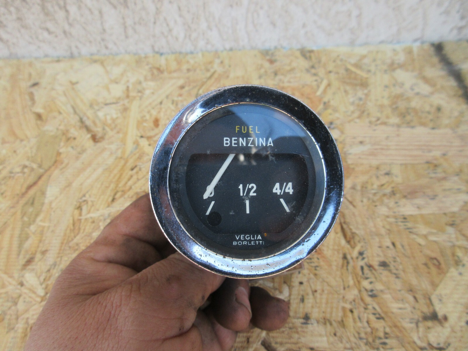 Vintage Fiat 124 Fuel Gauge for spider Ferrari Maserati VEGLIA BORLETTI 1