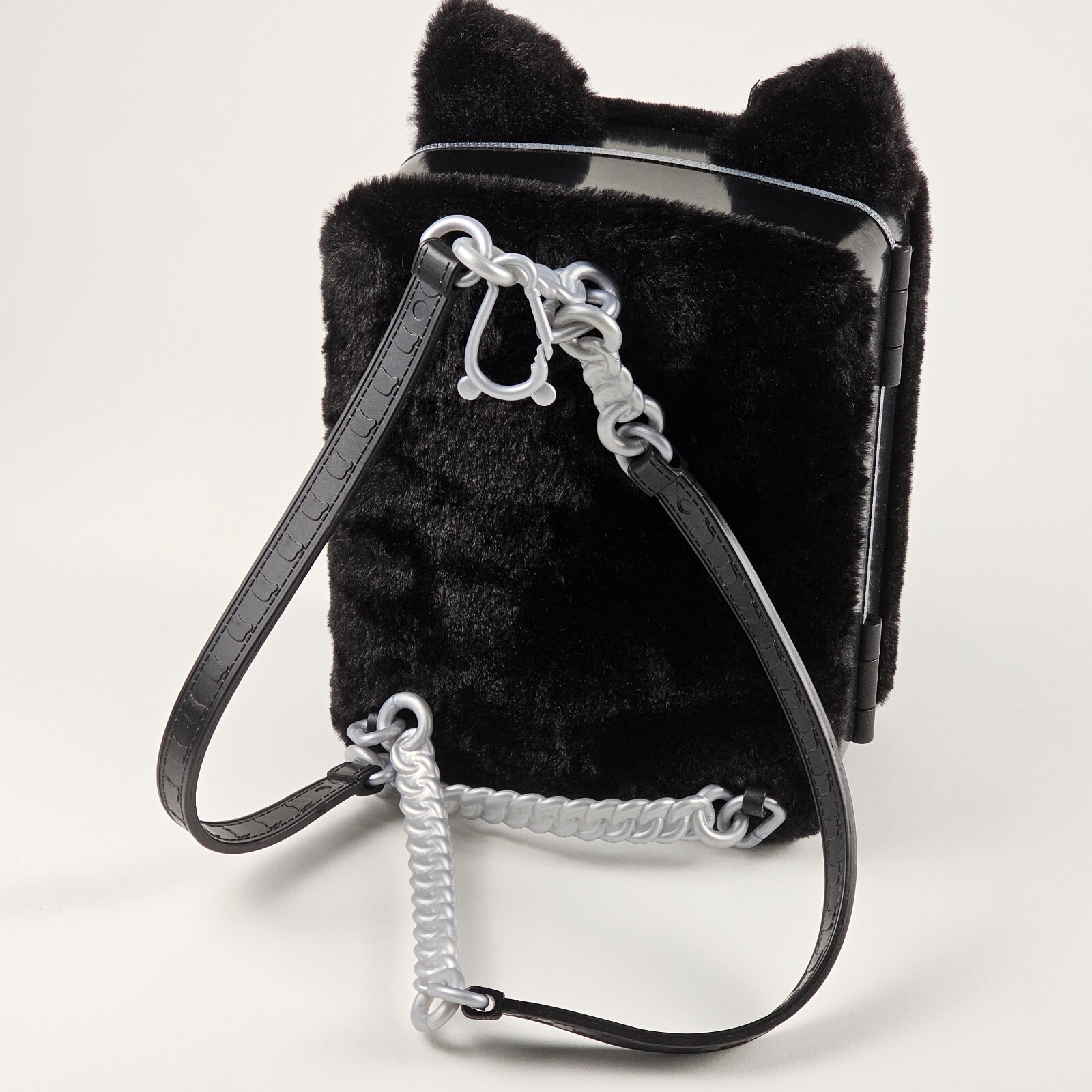 Na Na Na Surprise Backpack Black Fuzzy Kitty Cat w/ accessories image 2