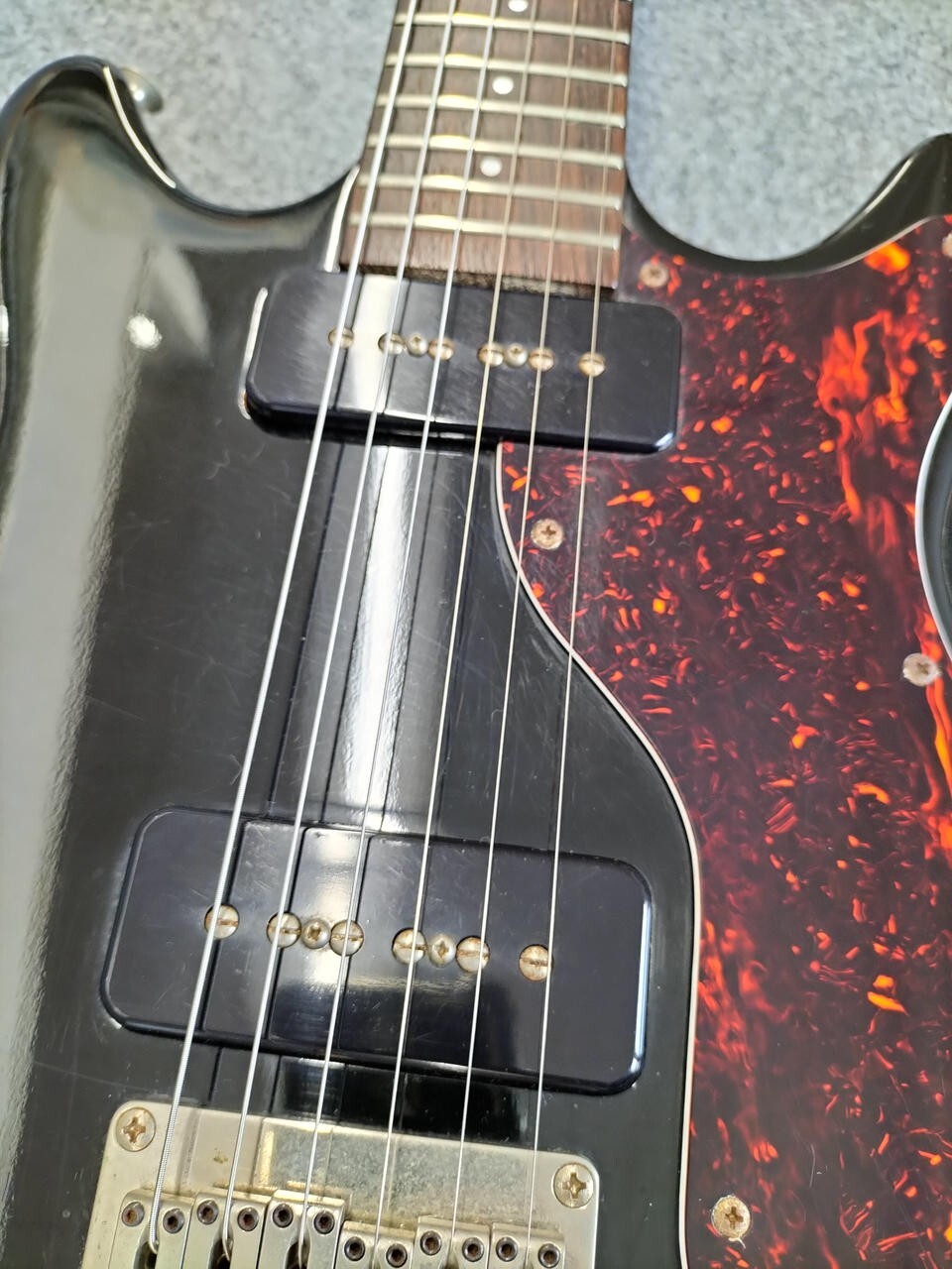 Picture 3 of 18
