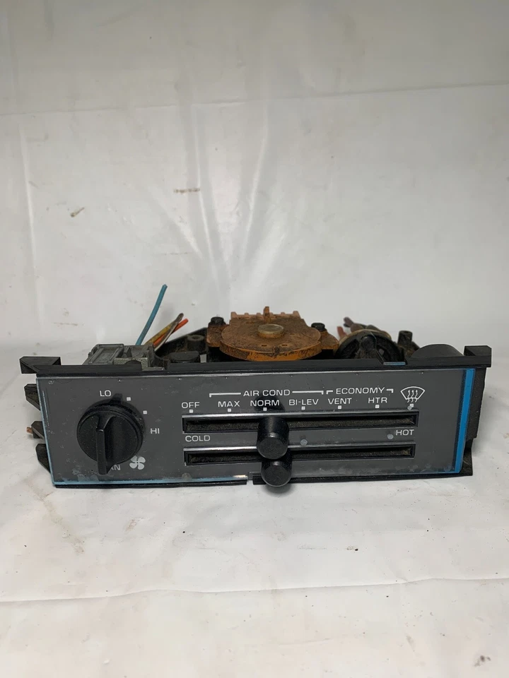 1982 - 1983 Pontiac Firebird Camaro Heater A/C Temperature Control OEM 16023042 - Image 2 of 4