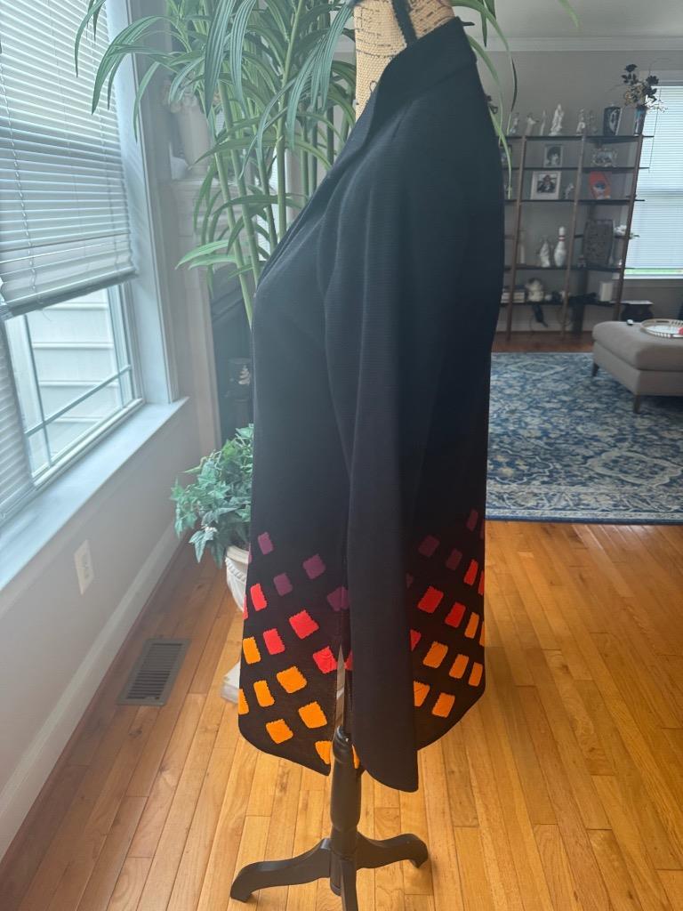 MISOOK BLACK hooked front  FRONT JACKET SMALL - image 4