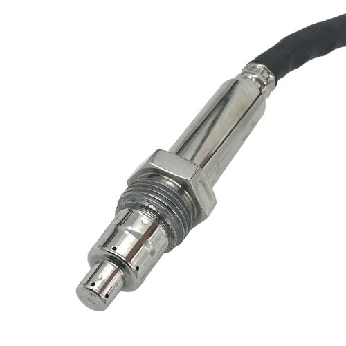 Nox Nitrogen Oxide Sensor For Audi Q5 2.0 TDI A4 3.0 TDI VW 8R0907807A 5WK96728 - Picture 2 of 4