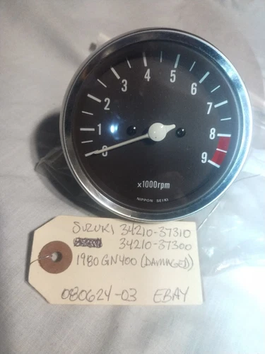TACHOMETER