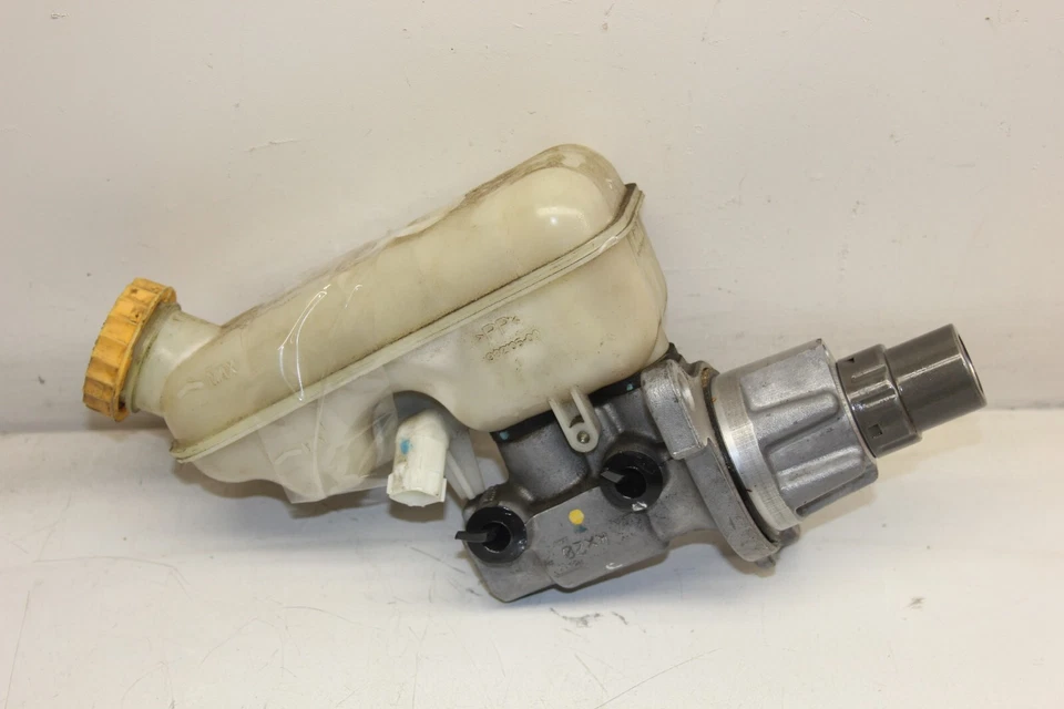 Dodge Chrysler 2007-2017 cilindro maestro de freno (BC34) Foto 3 de 4