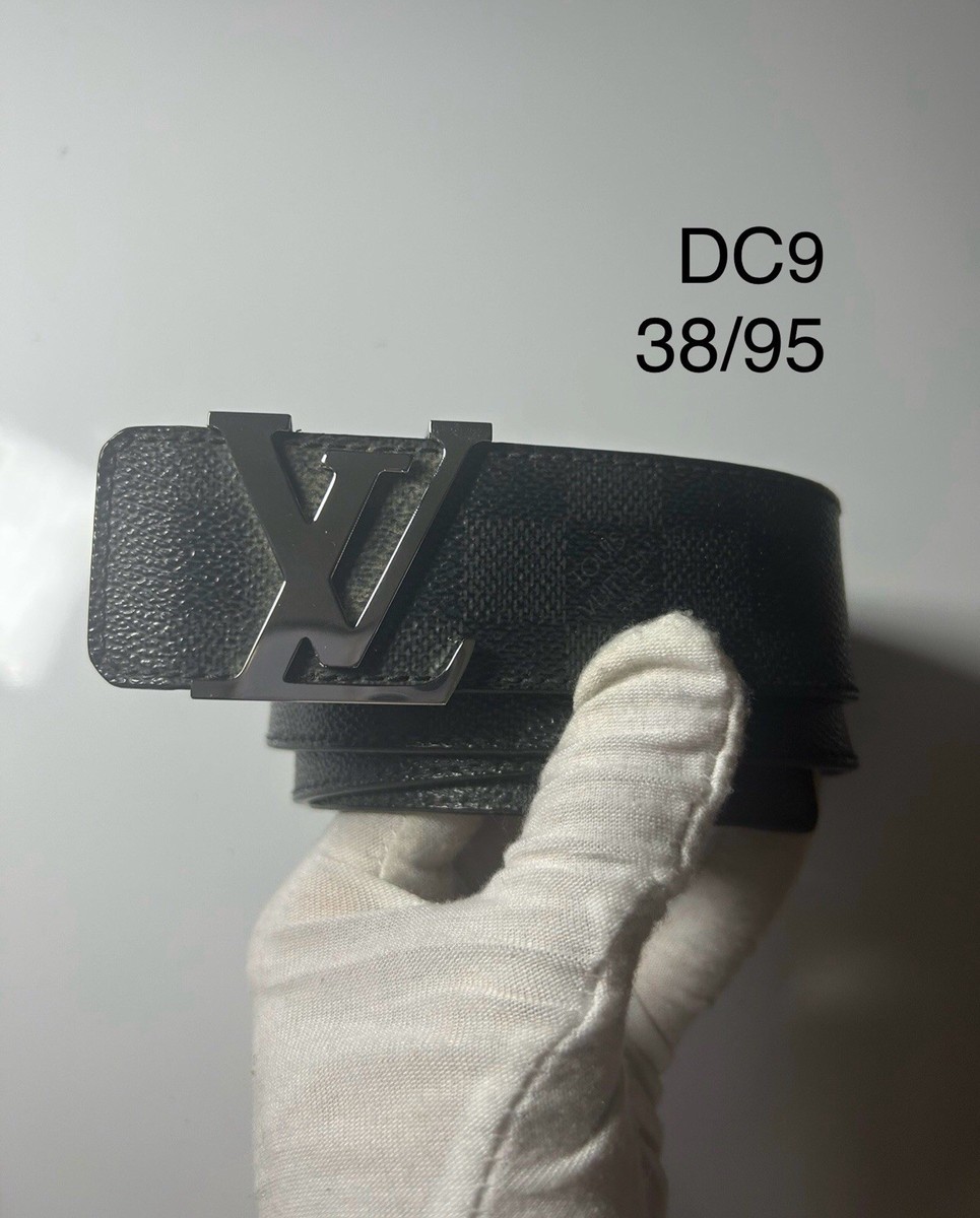 Louis Vuitton LV Initial Reversible Belt Damier Graphite  display picture 3