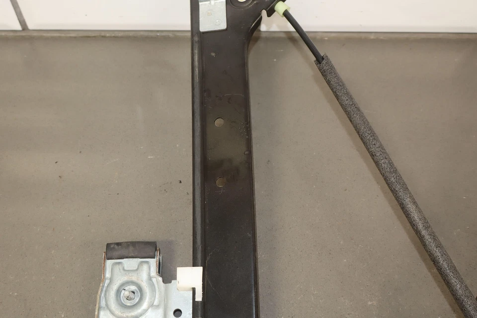 01-02 雪佛兰 GMC Crew Cab 右后电源窗调节器/电机 原始设备制造商 — 第 3/4 张图片