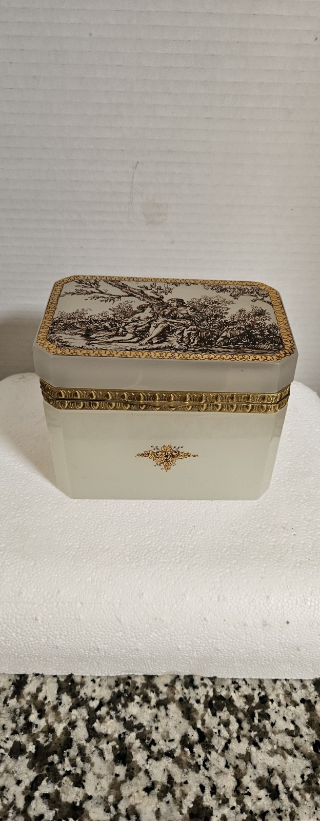 Antique French 0paline Beautifully Etched Storage Box Heavy Prestine Condition