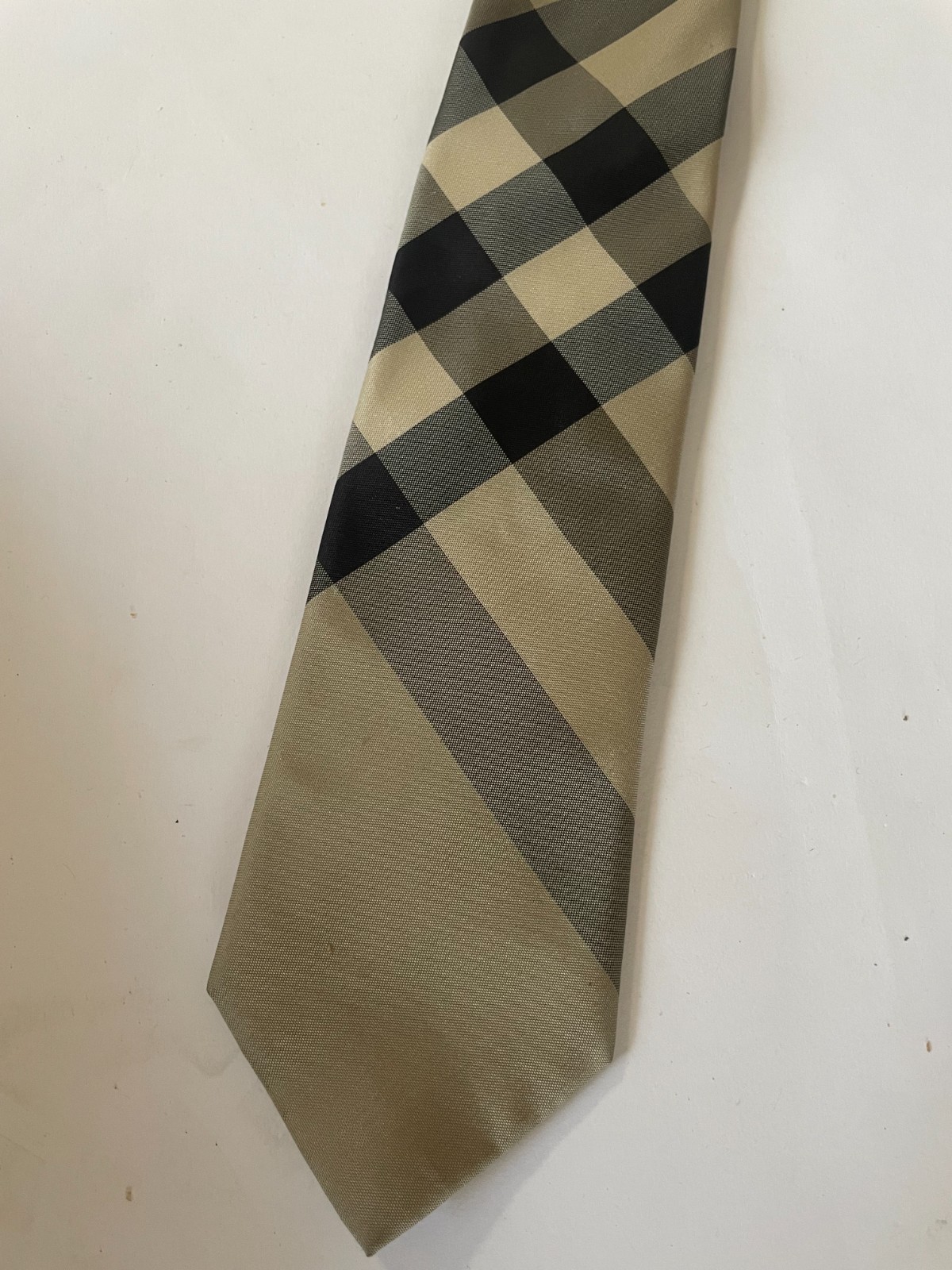 Picture 4 of 5