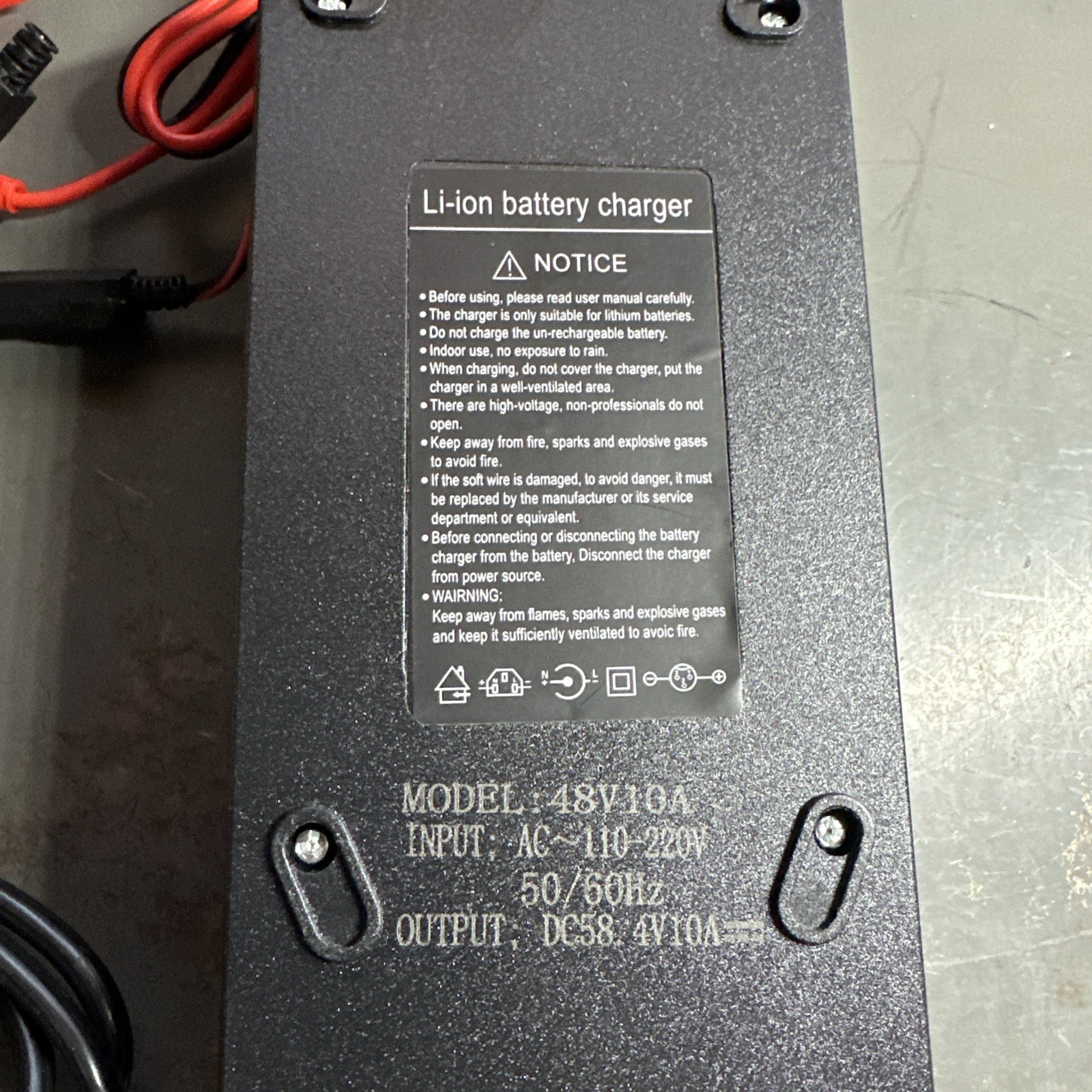 48V 10A Battery Charger for Lithium Iron Phosphate Lifepo4 Battery 58.4V 10A