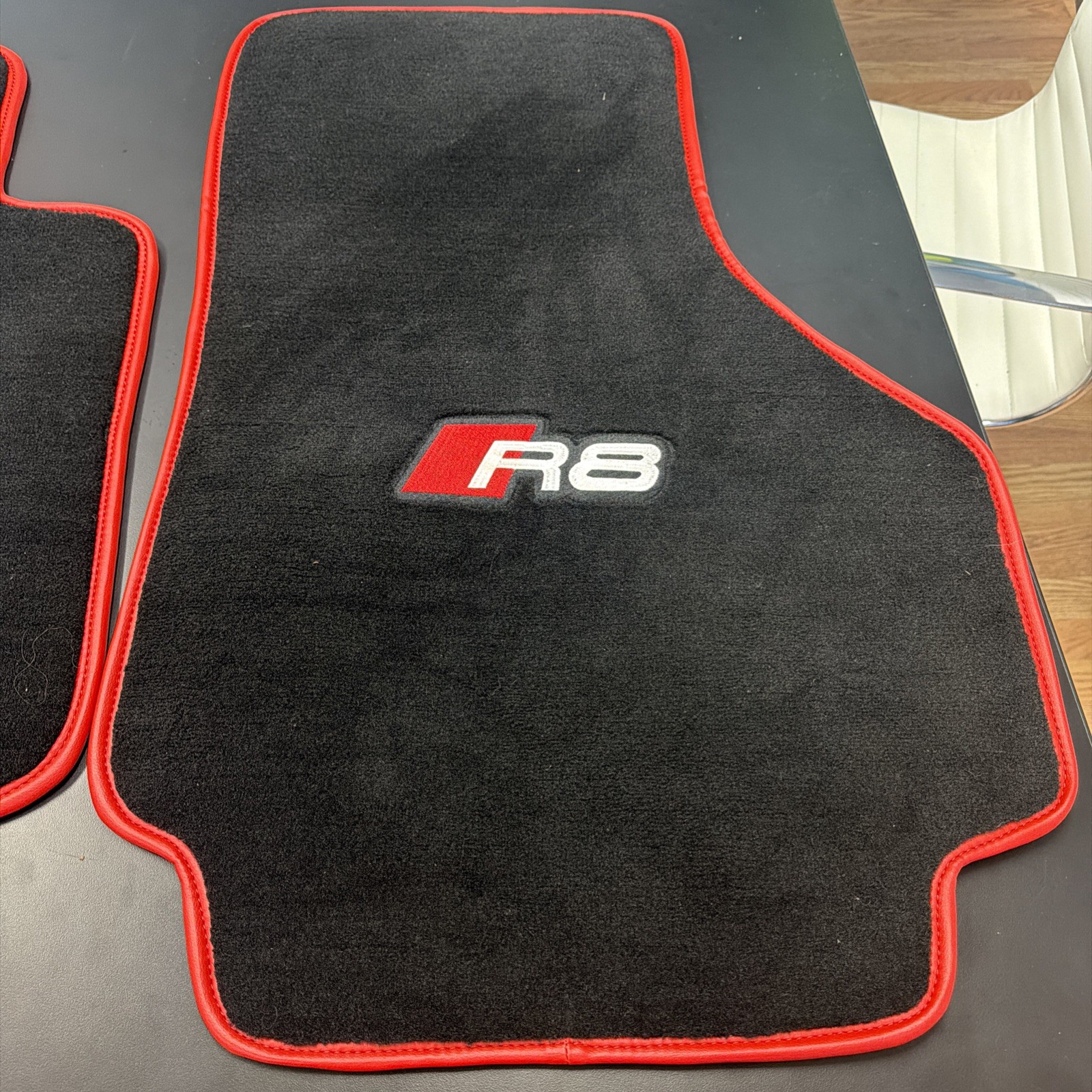 Audi R8 Floor mat