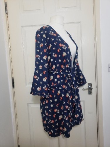 H&M Navy Blue Floral Kimono Jacket Size 8/10/12 - Picture 4 of 5