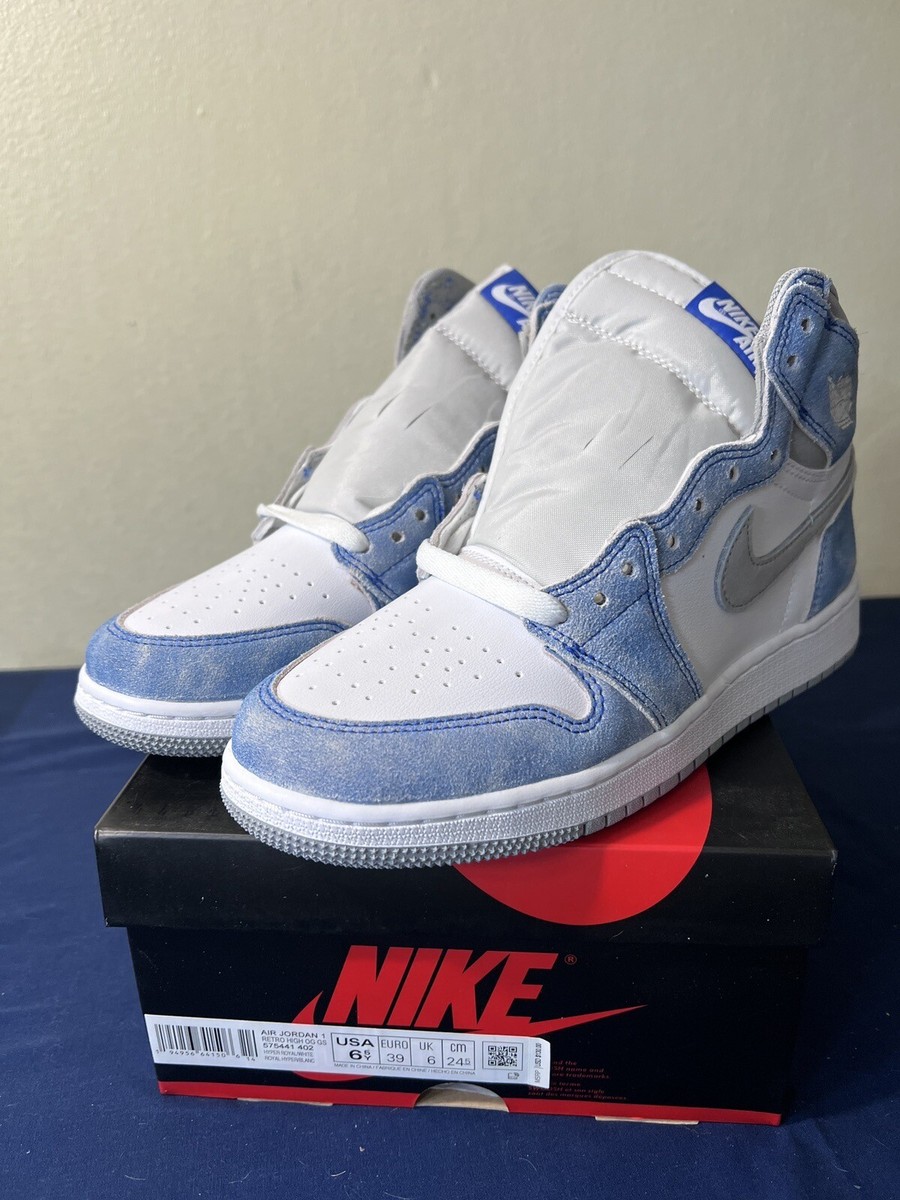 air jordan 1 retro high og hyper royal footlocker