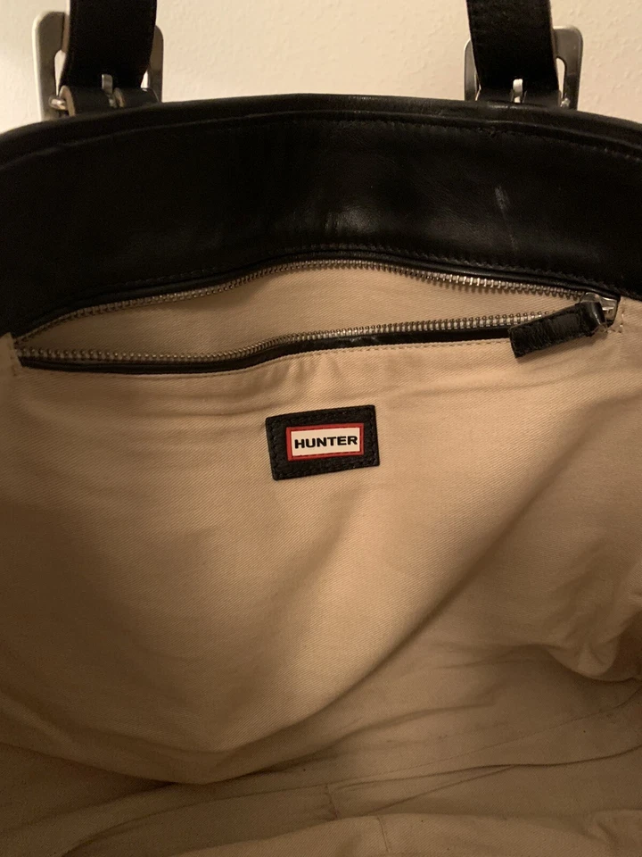 Bolso de Mano Grande Mujer Hunter Original Cuero Goma Usado Foto 2 de 4