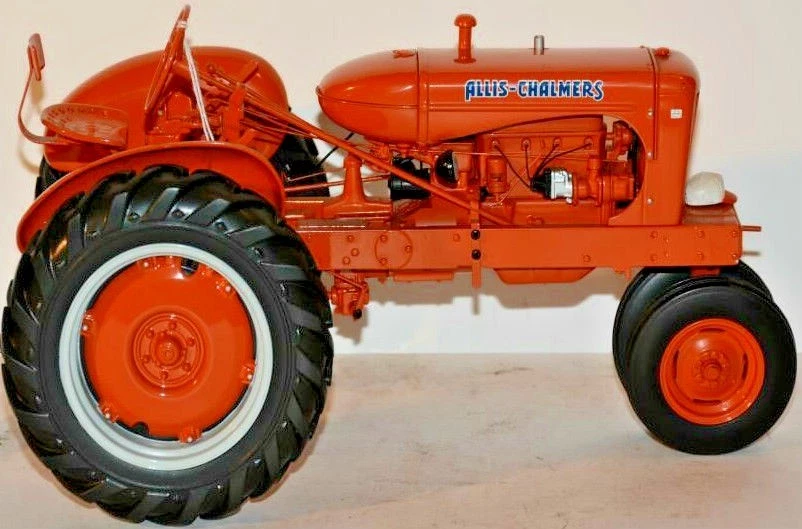 Allis Chalmers Farm Tractor 1930s 1940s Vintage Machinery Model Diecast WC Tires - Image 4 of 4