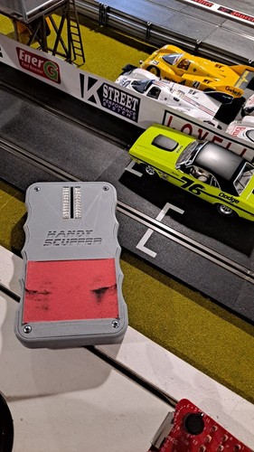 Portable Tire Sanding Tool for 1/32 Scale Slot Cars - Scalextric Slot.It Carrera - Picture 21 of 21