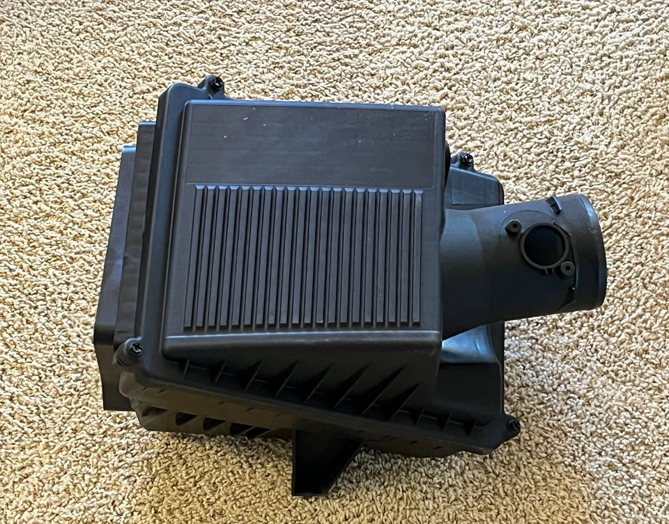 ENTRADA DE AR GM Compatível com Caminhões GMC, Chevrolet, Cadillac 5.3L 2009-2014 - Novo na Caixa - Imagem 2 de 4